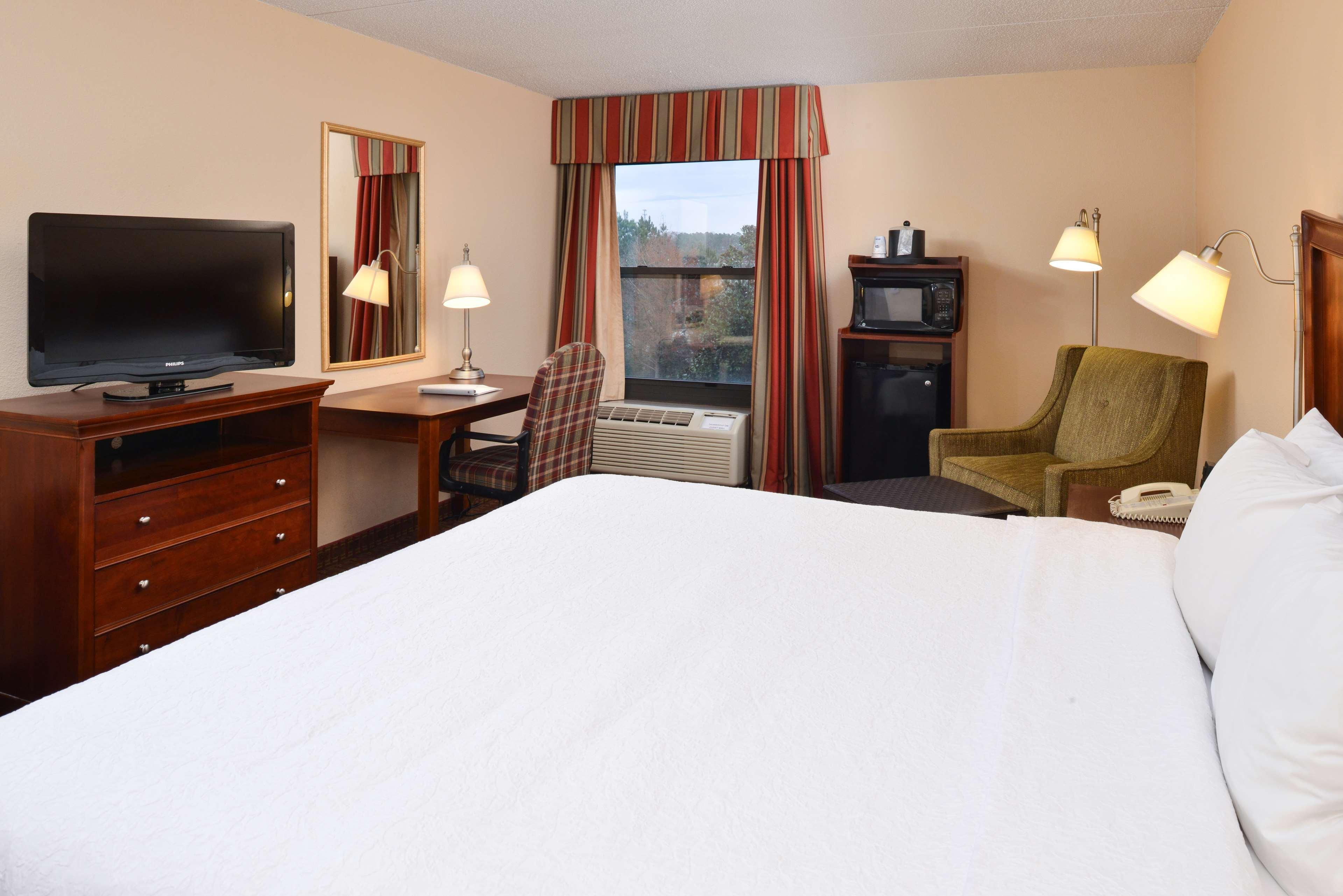 Hampton Inn Henderson Bagian luar foto