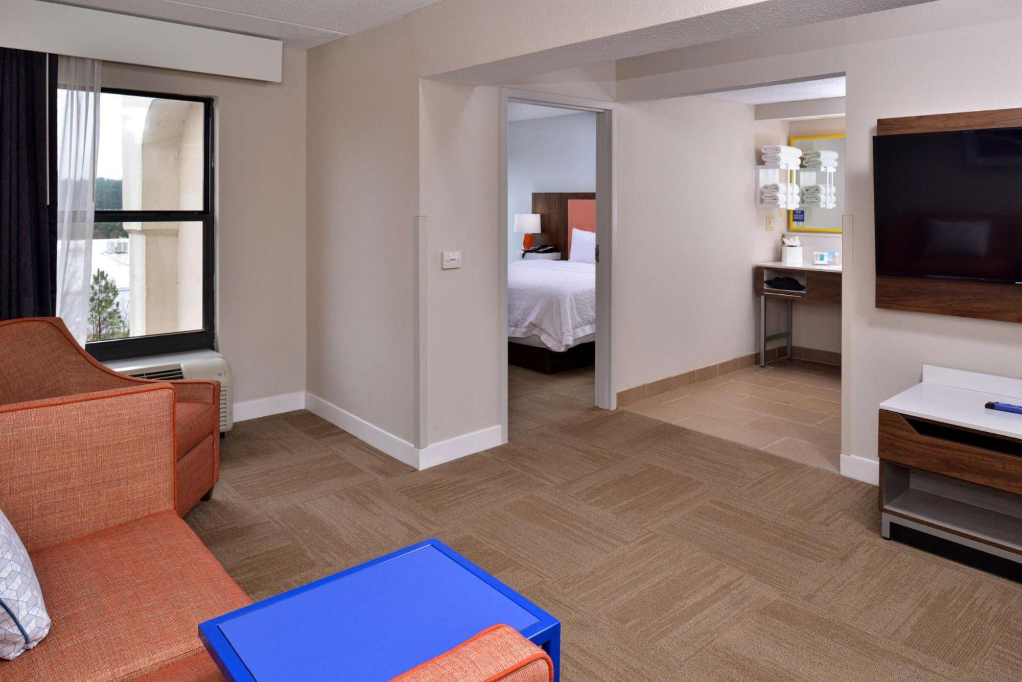 Hampton Inn Henderson Bagian luar foto